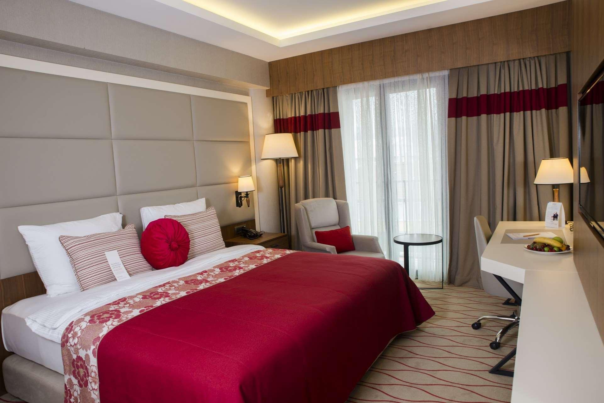 Hotel Ramada By Wyndham Sakarya Hendek Extérieur photo